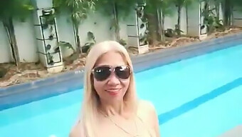 Milf Loira Sexy Em Lingerie É Fodida Com Força