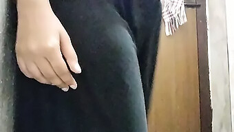 Indian Wife Masturbates In Homemade Video