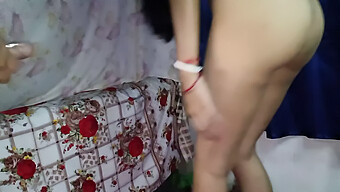 Gadis Desi 18 Tahun, Randi Memberikan Blowjob Hardcore Di Baliumar