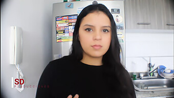 Cum-Swallowing 18-Year-Old Latina Takes On A Big Cock