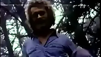 Fantasztikus Vintage Pornó Egy Fekete Tinédzserrel 1975-Ben