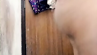 Amateur Indian Girl Masturbates In Part 1 Of Full Video