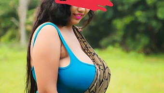 Gadis Desi 18 Tahun Memberikan Deep Throat Dan Mendapat Creampie Dalam Gaya Anjing