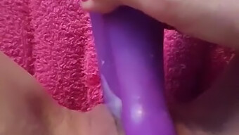 Sensueel Zelfgenoegzaamheid Met Een Vibrator