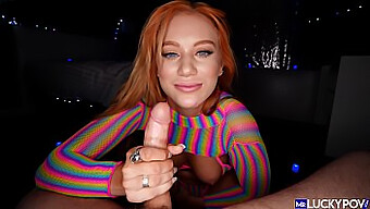 Mông To Của Madison Morgan Bị Đụ Trong Phòng Khách Sạn - Video Pov