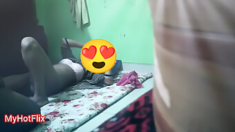 Une Adolescente Bangladaise De 18 Ans Profite D'Un Sexe Chaud Sur Caméra Cachée