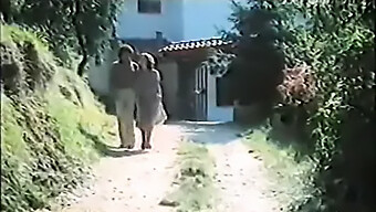 Retro Nemecký Film S Horúcimi A Nadržanými Hercami